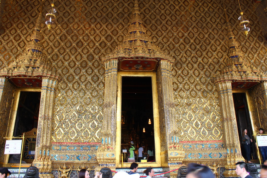 Only the king can enter thru the center door. 