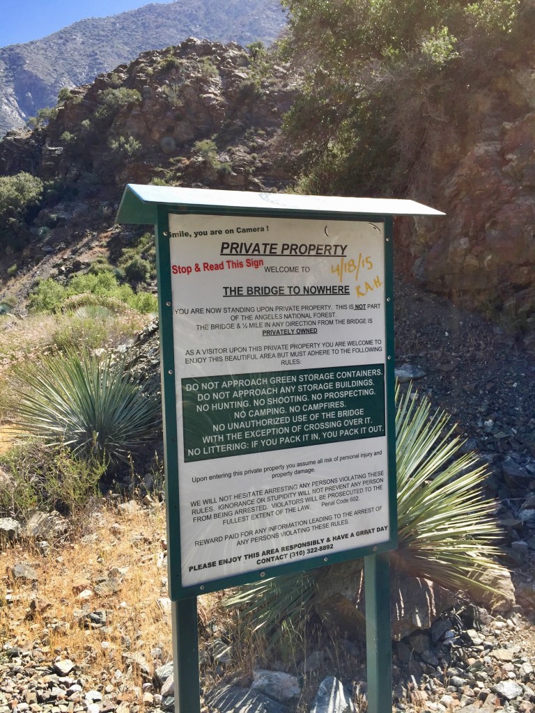 HDRtist HDR - http://www.ohanaware.com/hdrtist/