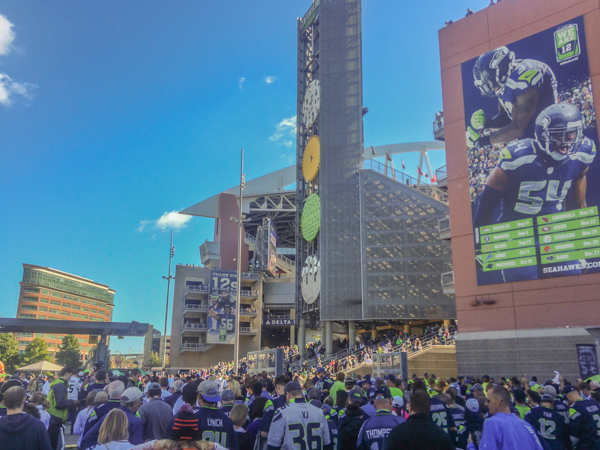 seahawksgamehawksnest-8