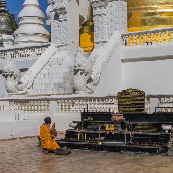 Exploring Thai Buddhism in the Temples of Chiang Mai