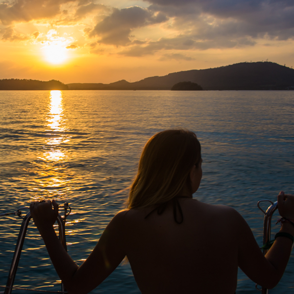 The last sail was amazing, but I felt so sick that I sat near the edge in case I needed to puke. 