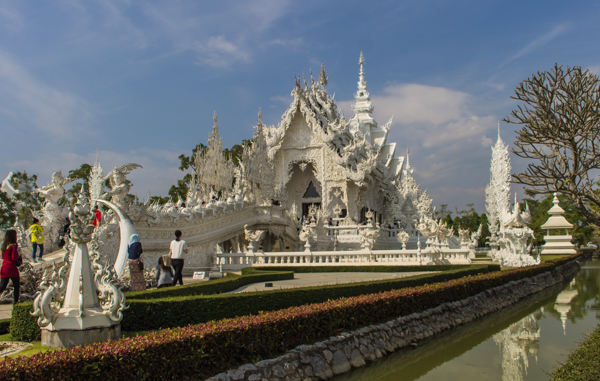 whitetemplechiangrai-1-27