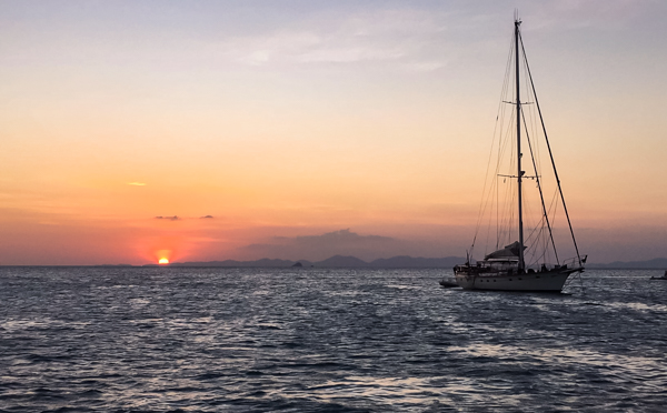 At least we had these sunsets to make up for lack of a boat circle. 