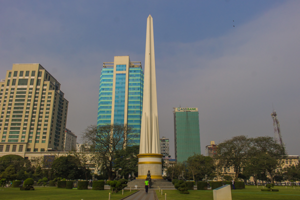 Independence monument. 
