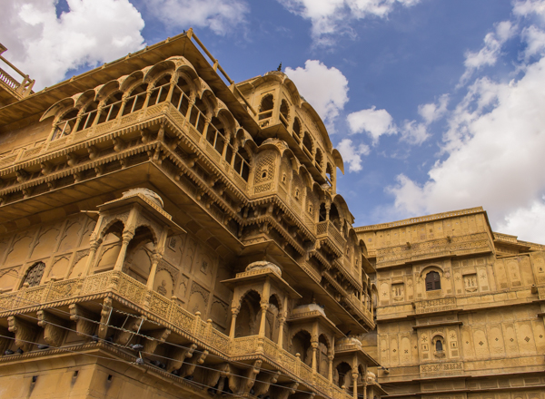 Inside the citadel - isn't the sandstone carving unbelievable?!